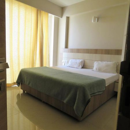 Vrindavan Inn Екстер'єр фото