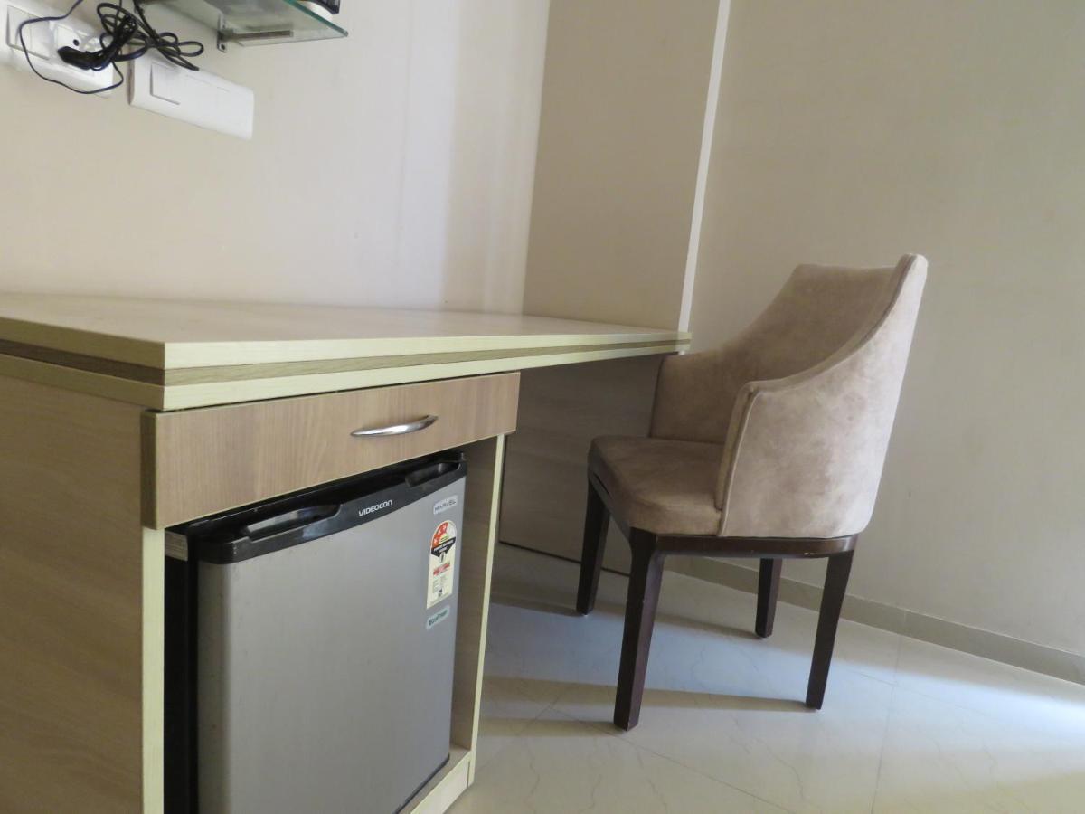 Vrindavan Inn Екстер'єр фото