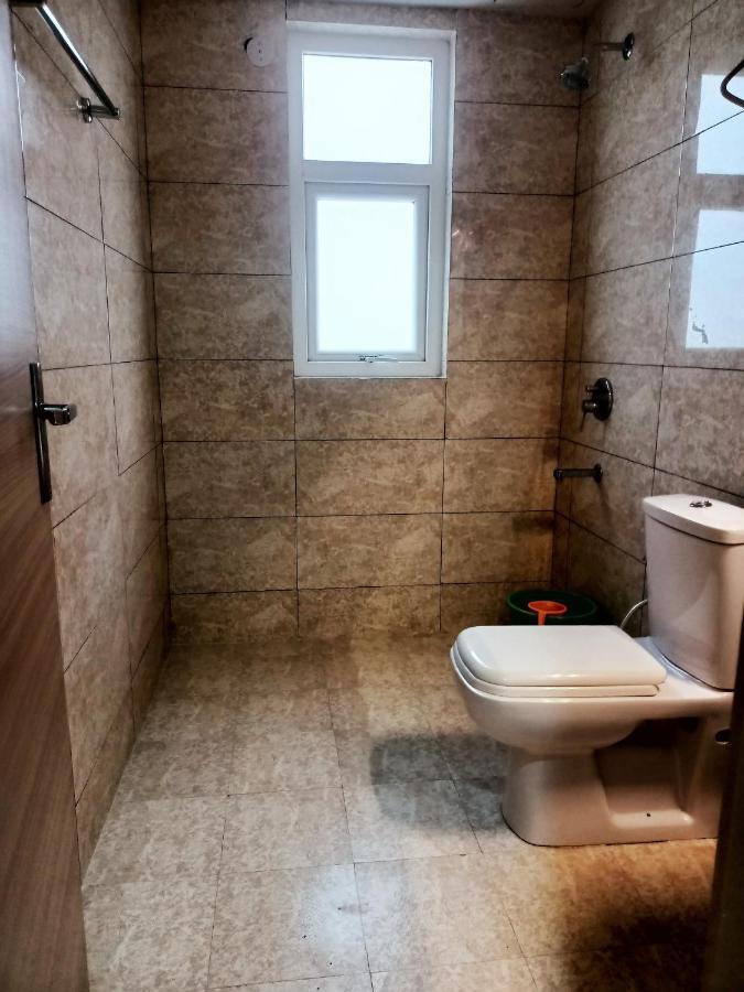 Vrindavan Inn Екстер'єр фото