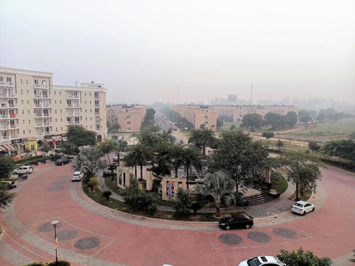 Vrindavan Inn Екстер'єр фото